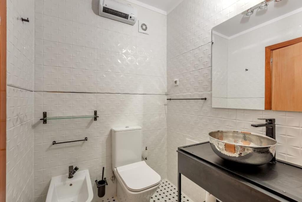 Spacious 3-Bedroom Condo In Lisboa 外观 照片