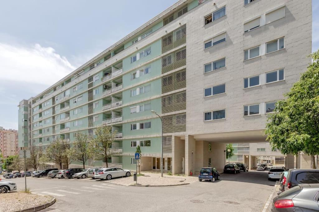 Spacious 3-Bedroom Condo In Lisboa 外观 照片